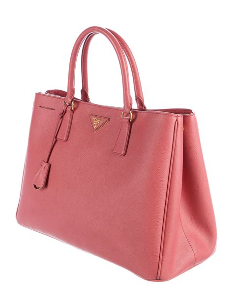 prada saffiano lux executive tote bag|authentic prada saffiano bag.